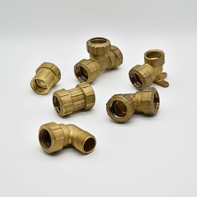 Brass pipe screw connections
